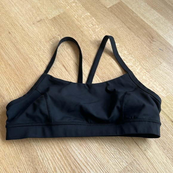 Authentic Lululemon sports bra - Picture 1 of 4